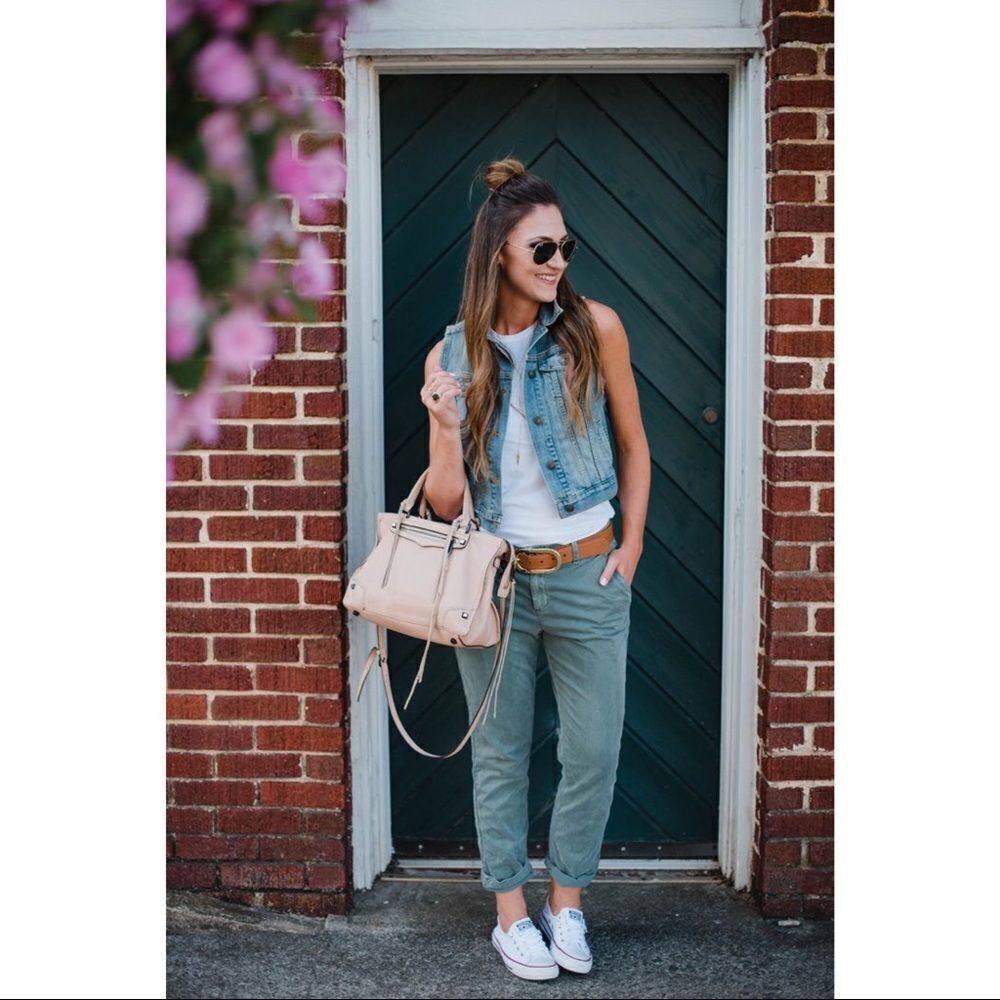✨GAP Girlfriend Chinos with Side Stripe in Twill✨